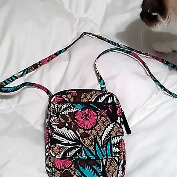 Vera Bradley crossbody purse - Picture 1 of 5